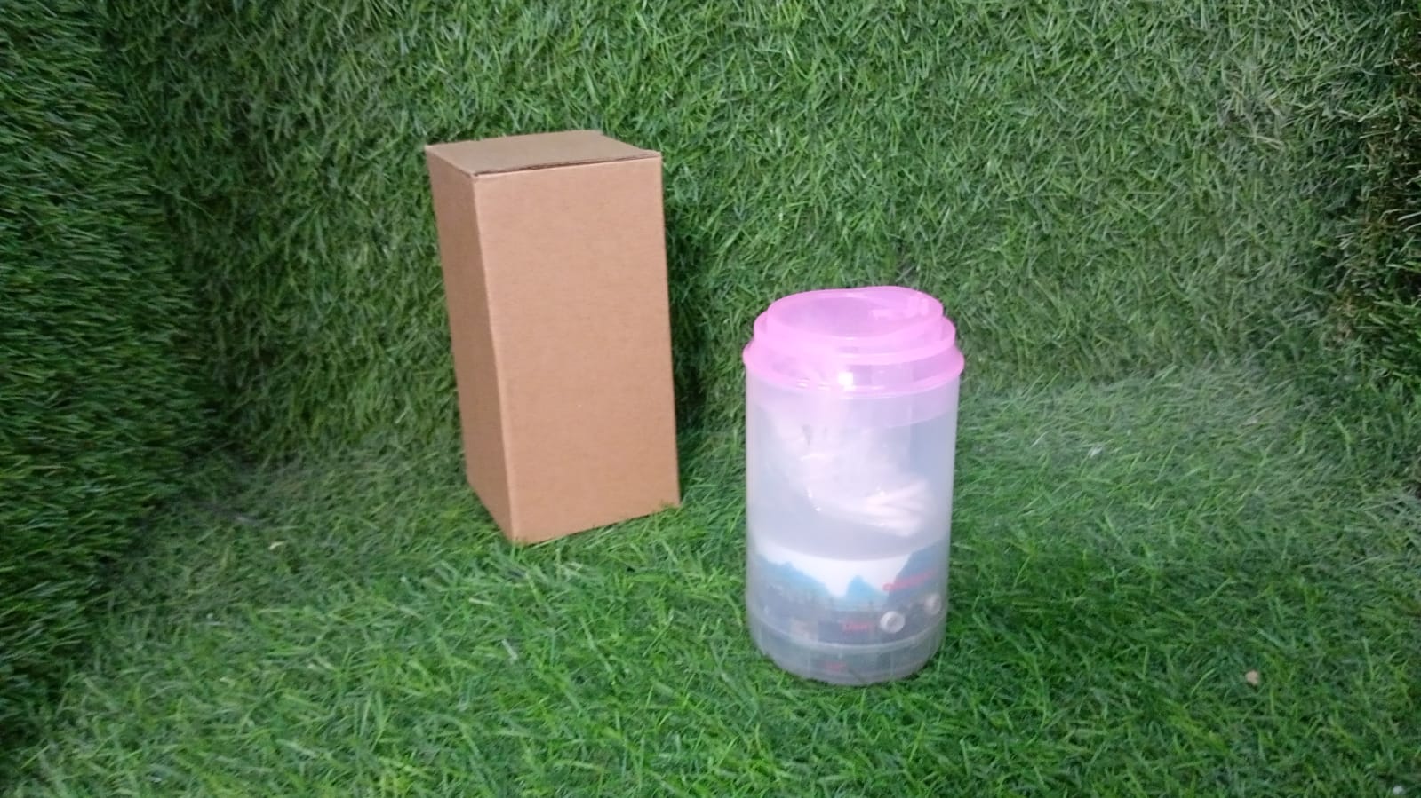 6727 Portable cool Mini humidifier USB Power Supply, Air Humidifier, Mini Air Humidifier, Can add essential oil, Suitable for Study Room, Bedroom, Baby Room, Office, Car 6727 Portable cool Mini humidifier USB Power Supply, Air Humidifier, Mini Air Humidifier, Can add essential oil, Suitable for Study Room, Bedroom, Baby Room, Office, Car